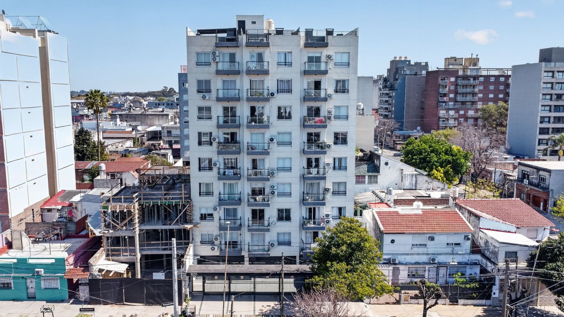 Yatay 1031, Morón